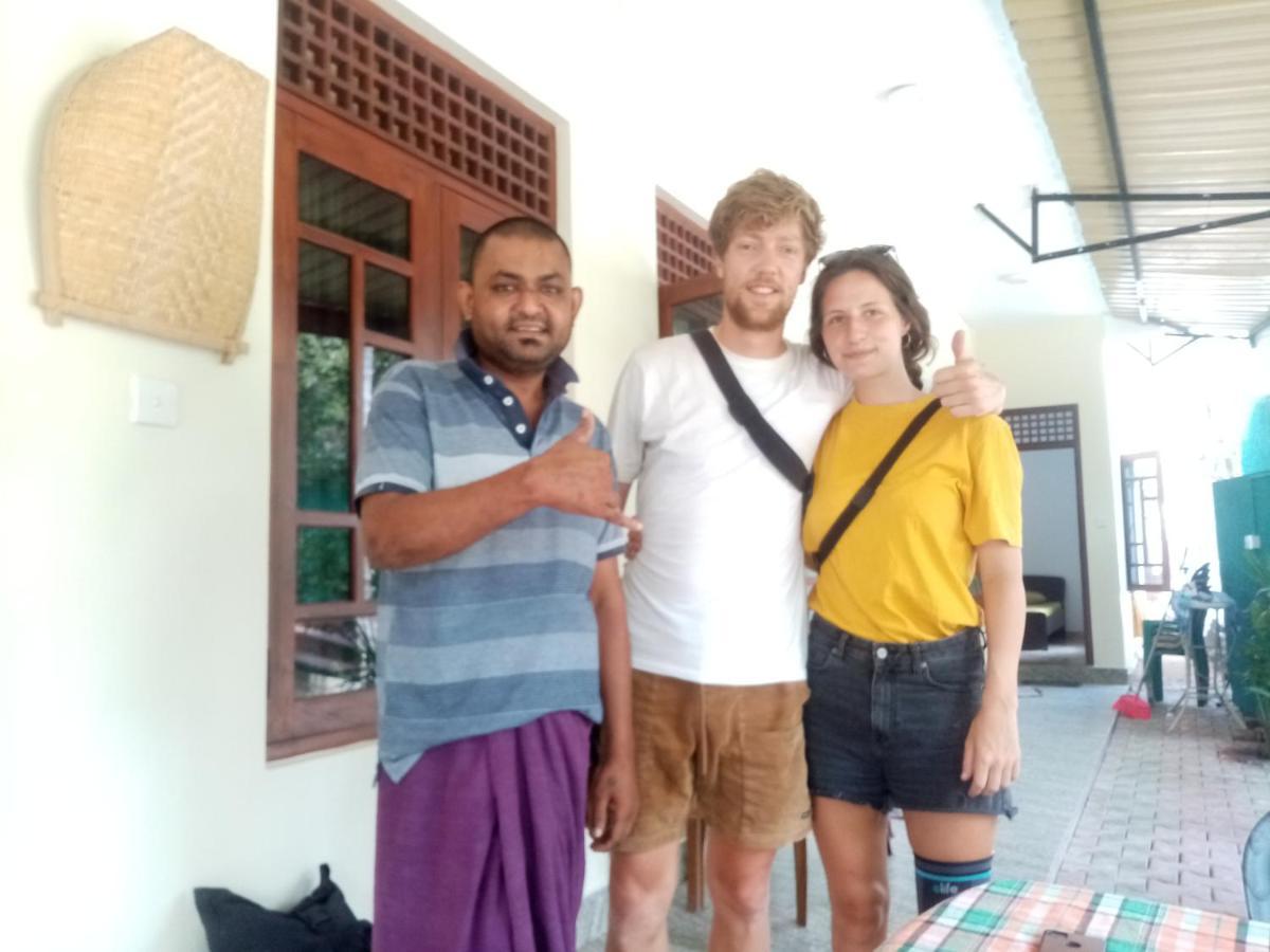 Dinimuthu Rest Inn Wellawaya Luaran gambar